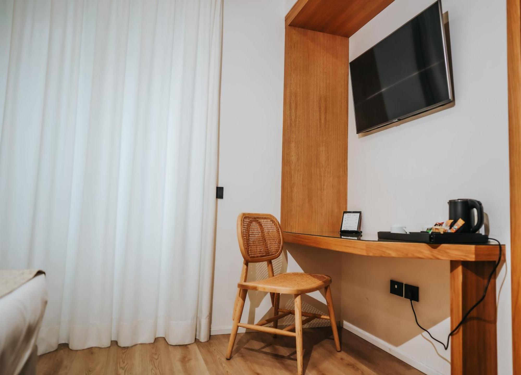 Plana Hotel Caserta Ngoại thất bức ảnh
