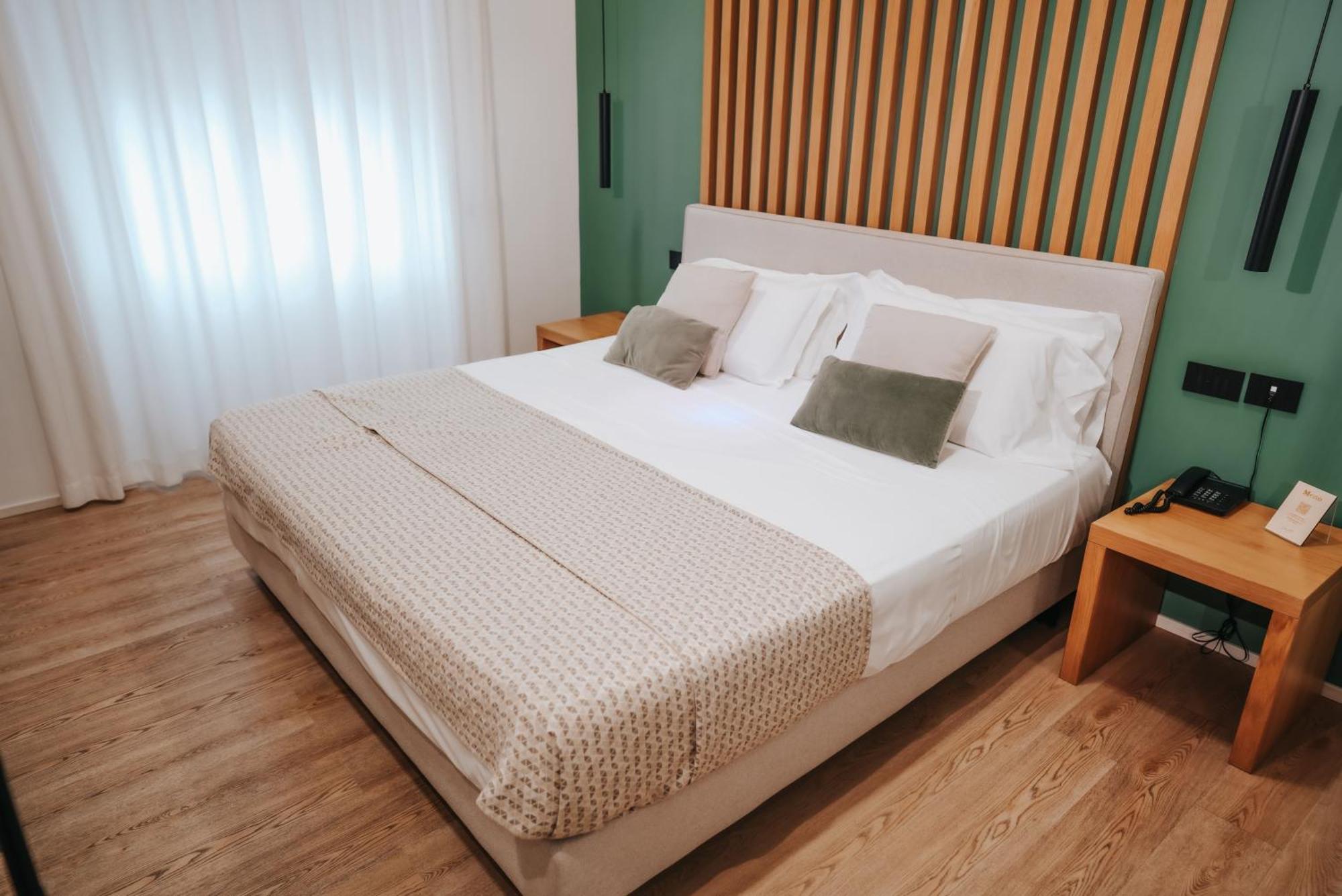 Plana Hotel Caserta Ngoại thất bức ảnh