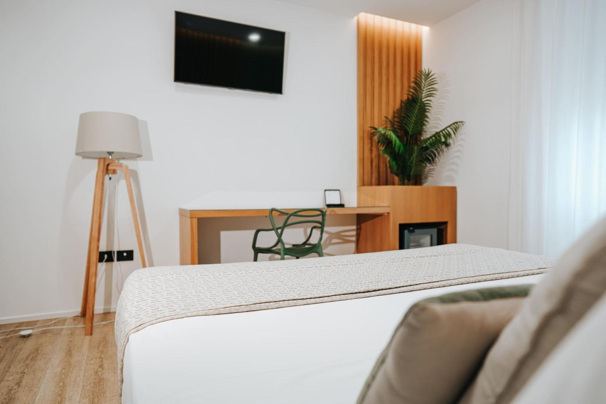 Plana Hotel Caserta Ngoại thất bức ảnh