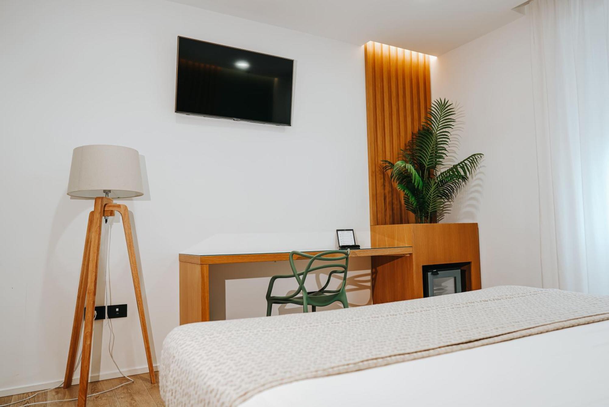 Plana Hotel Caserta Ngoại thất bức ảnh